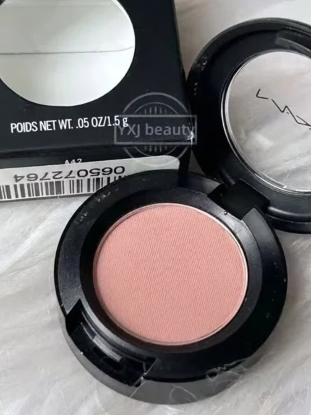New Boxed MAC Eye Shadow~Royal Rendezvous (Matte)~Full Size 0.05 oz / 1.5 g
